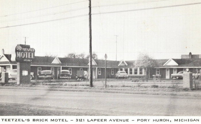 Teetzels Brick Motel (Penno Motel) - Old Postcard